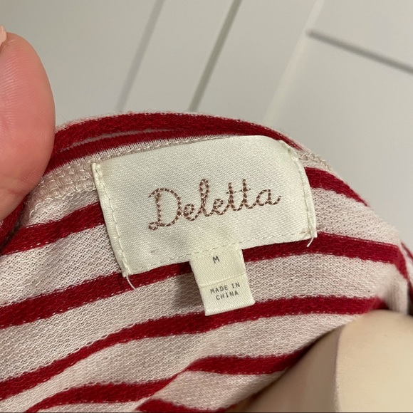 DELETTA Celina Striped Bell Sleeve Top - Picture 7 of 9